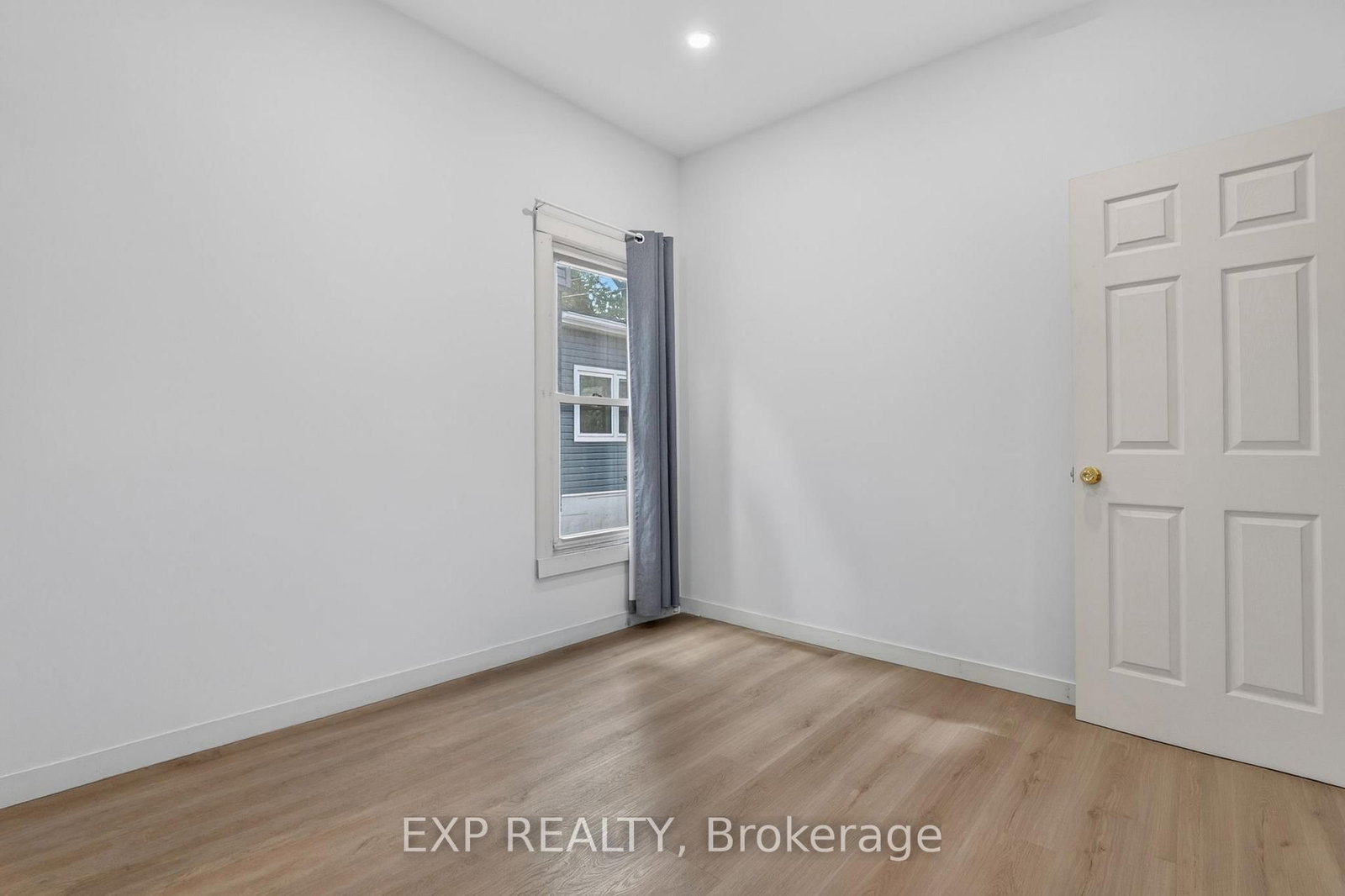 45 Phipps Street • Fort Erie, ON photo 17