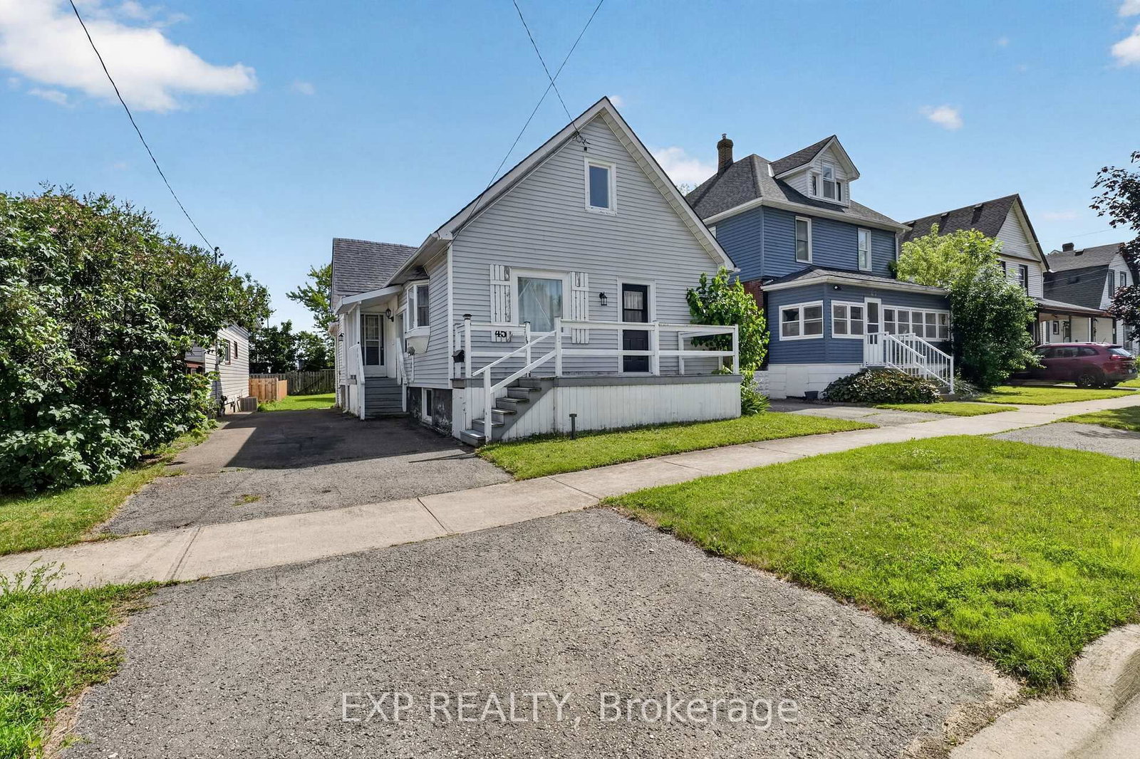 45 Phipps Street • Fort Erie, ON photo 3