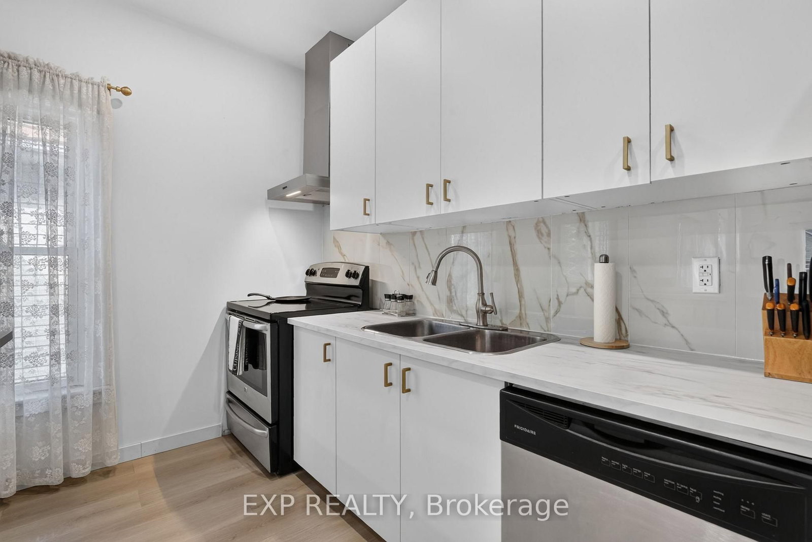 45 Phipps Street • Fort Erie, ON photo 25