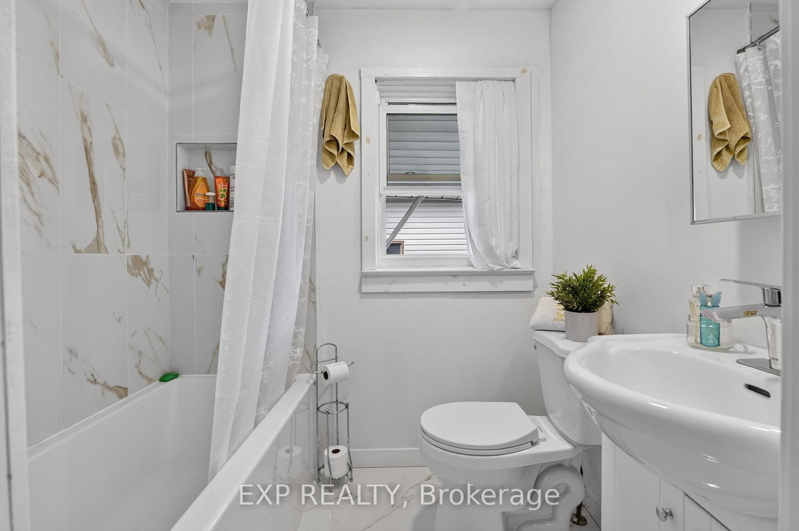 45 Phipps Street • Fort Erie, ON photo 33