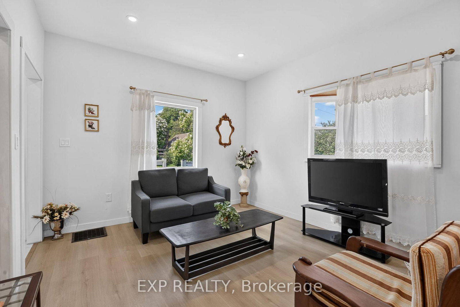 45 Phipps Street • Fort Erie, ON photo 10