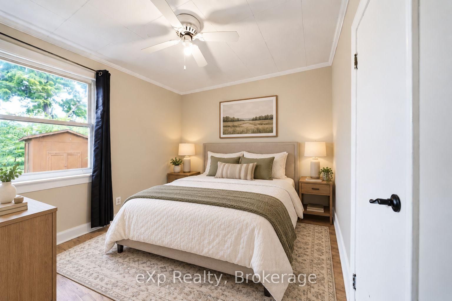 17 Burton Street • Belleville, ON photo 13