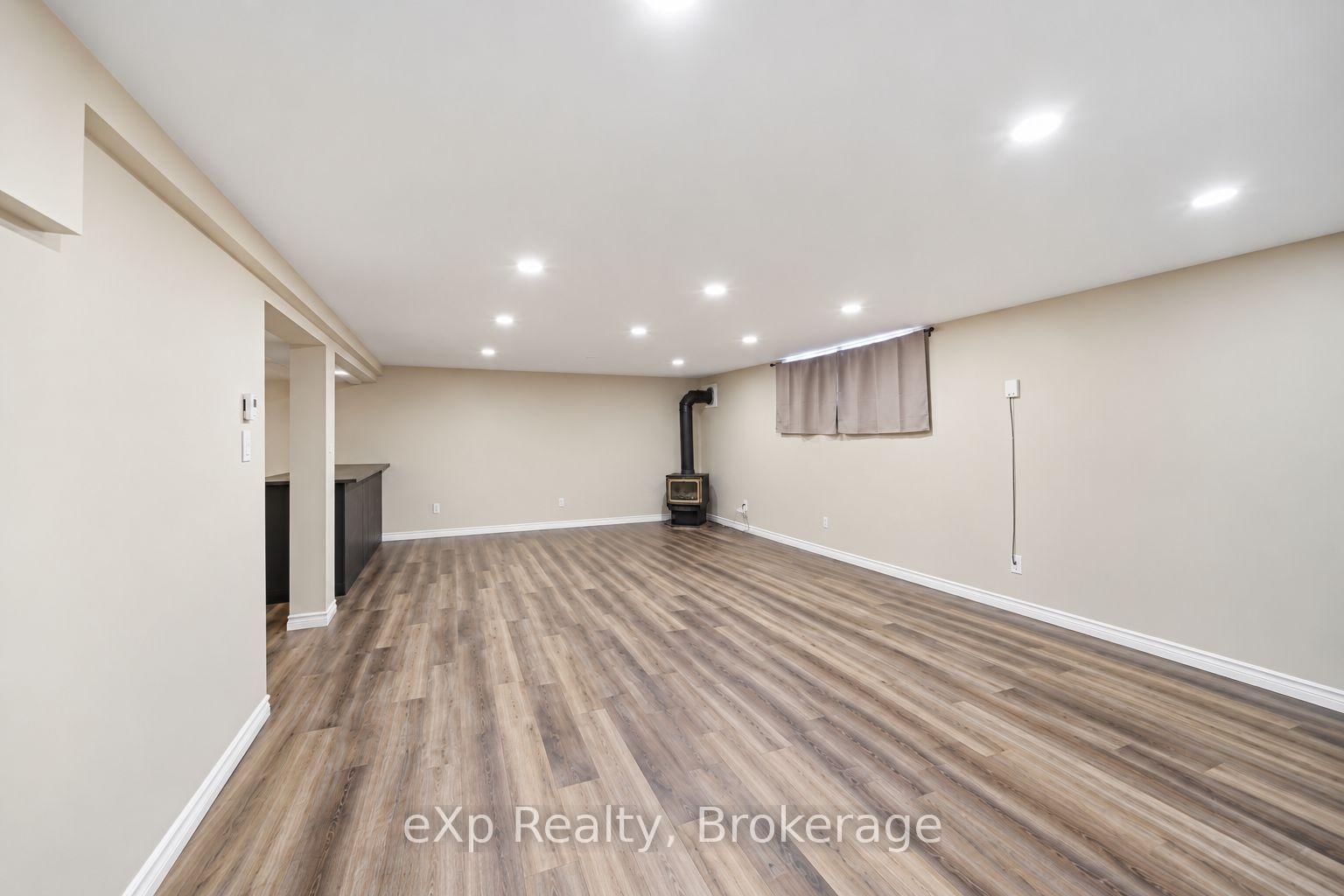 17 Burton Street • Belleville, ON photo 21