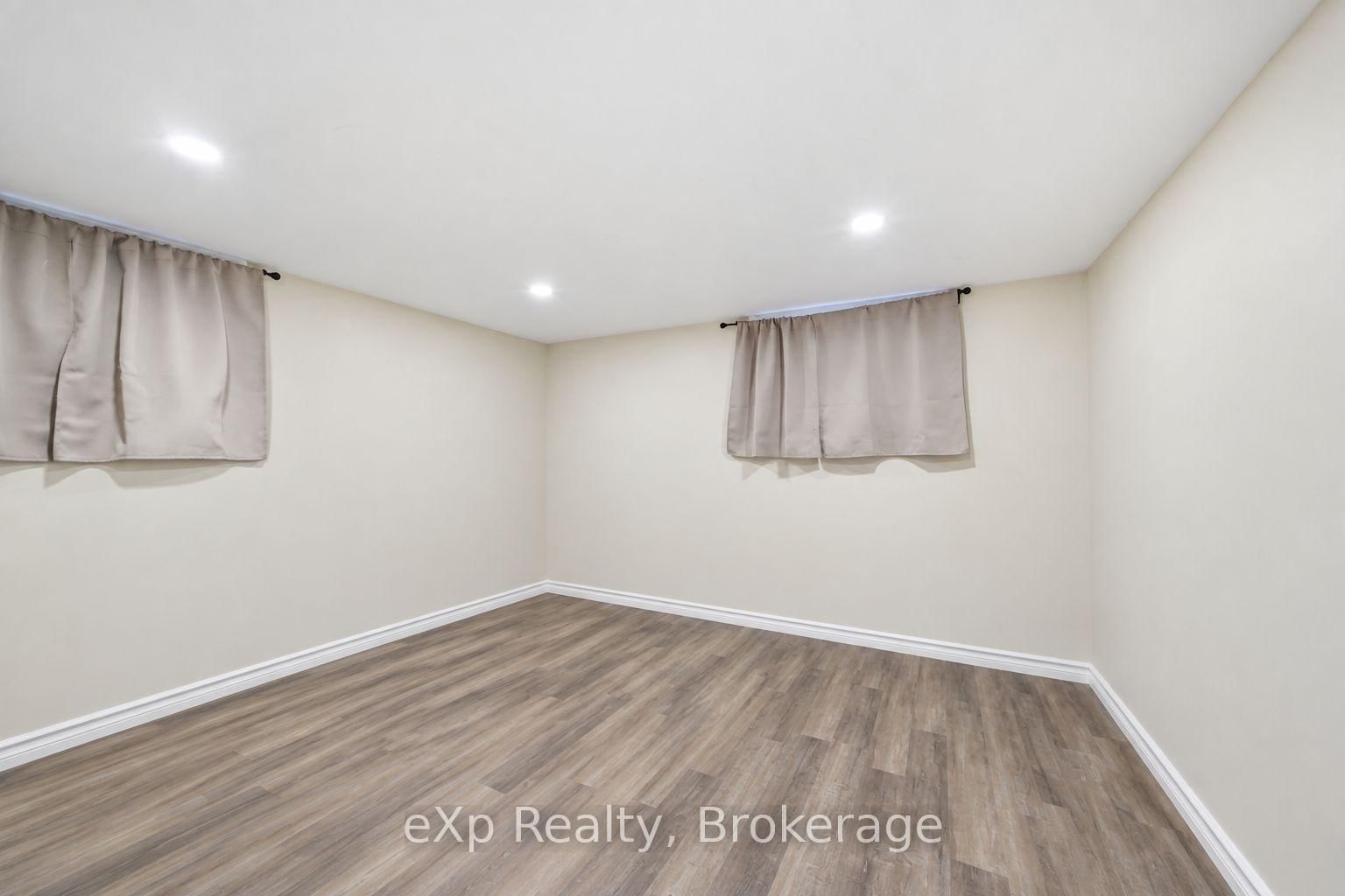 17 Burton Street • Belleville, ON photo 26
