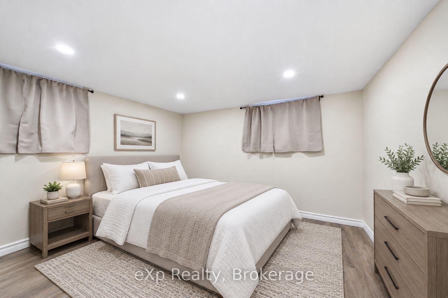 17 Burton Street • Belleville, ON photo 27