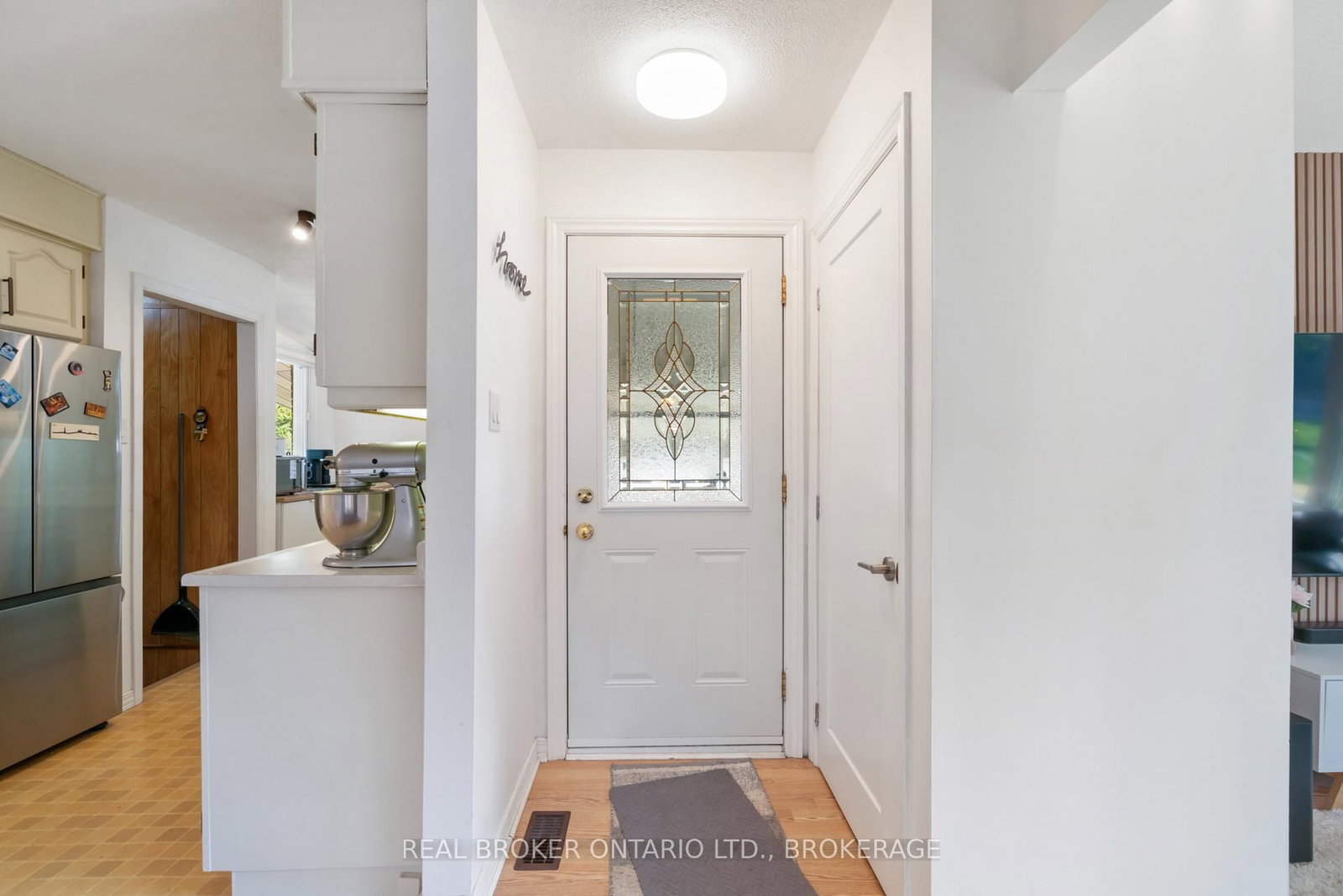 121 St. George Street W • North Glengarry, ON photo 7