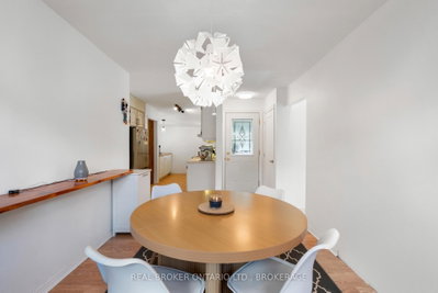 121 St. George Street W • North Glengarry, ON photo 9