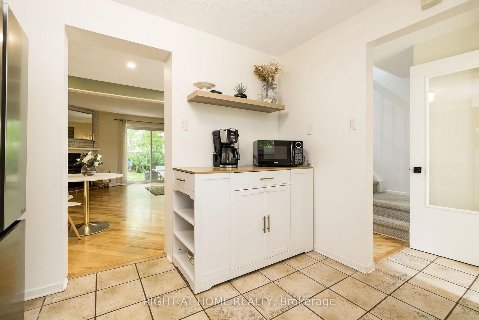 30 Berkshire Way • Barrhaven, ON photo 17