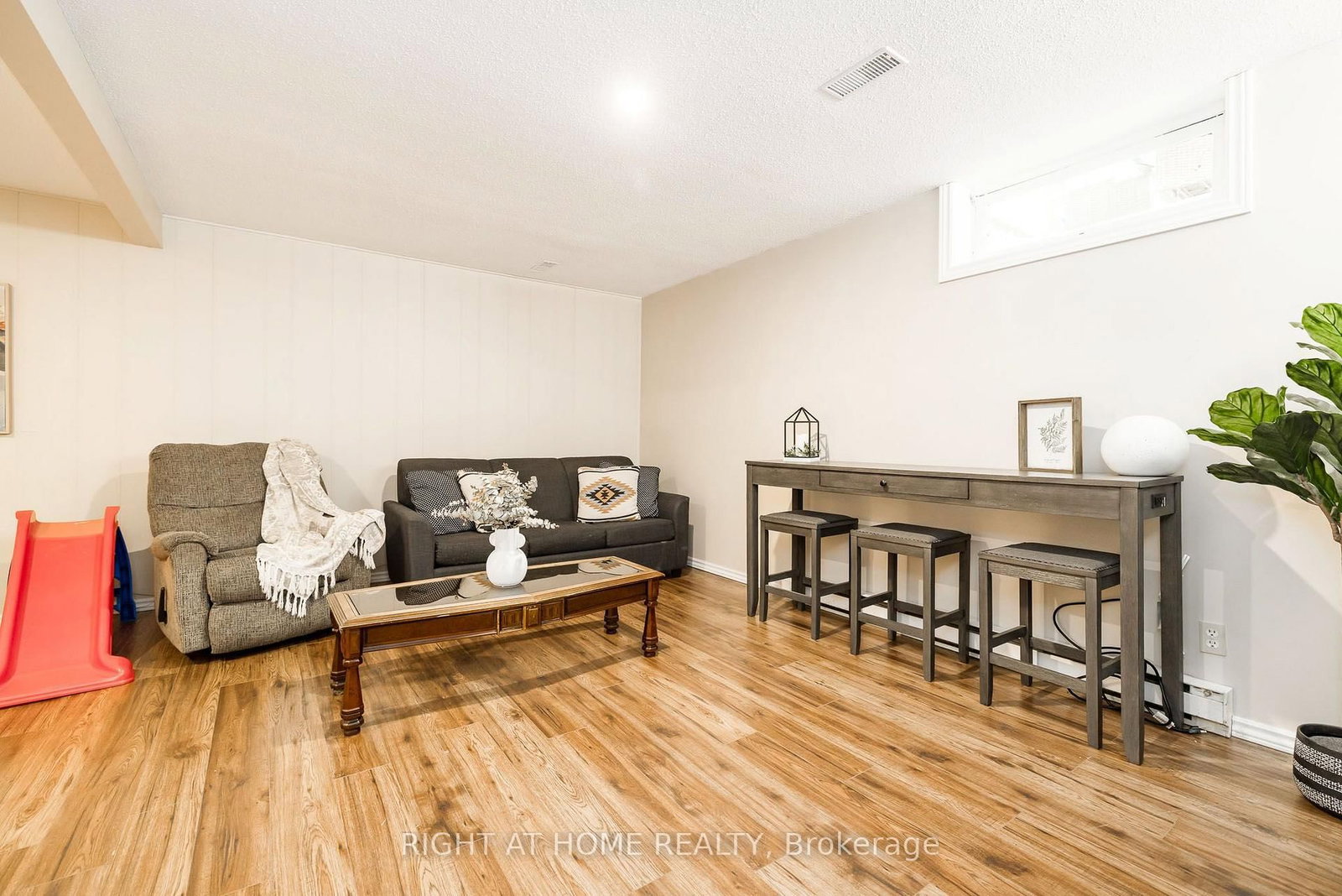 30 Berkshire Way • Barrhaven, ON photo 30