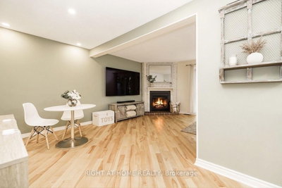 30 Berkshire Way • Barrhaven, ON photo 7