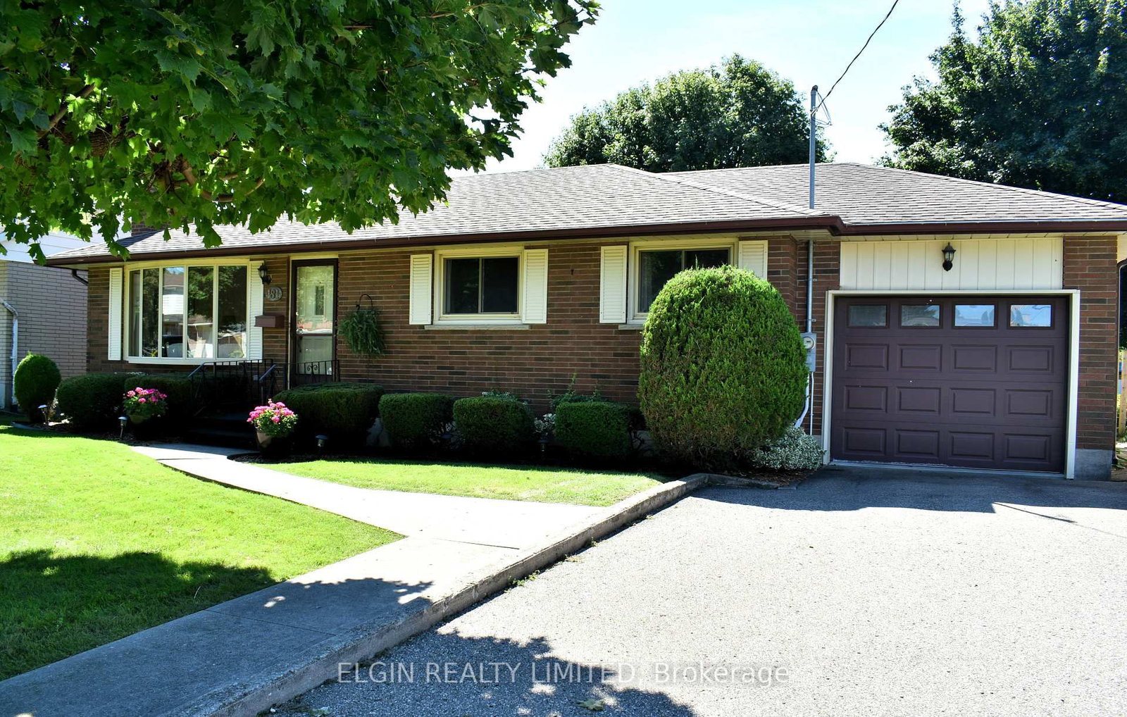 181 Locust Street • St. Thomas, ON photo 3
