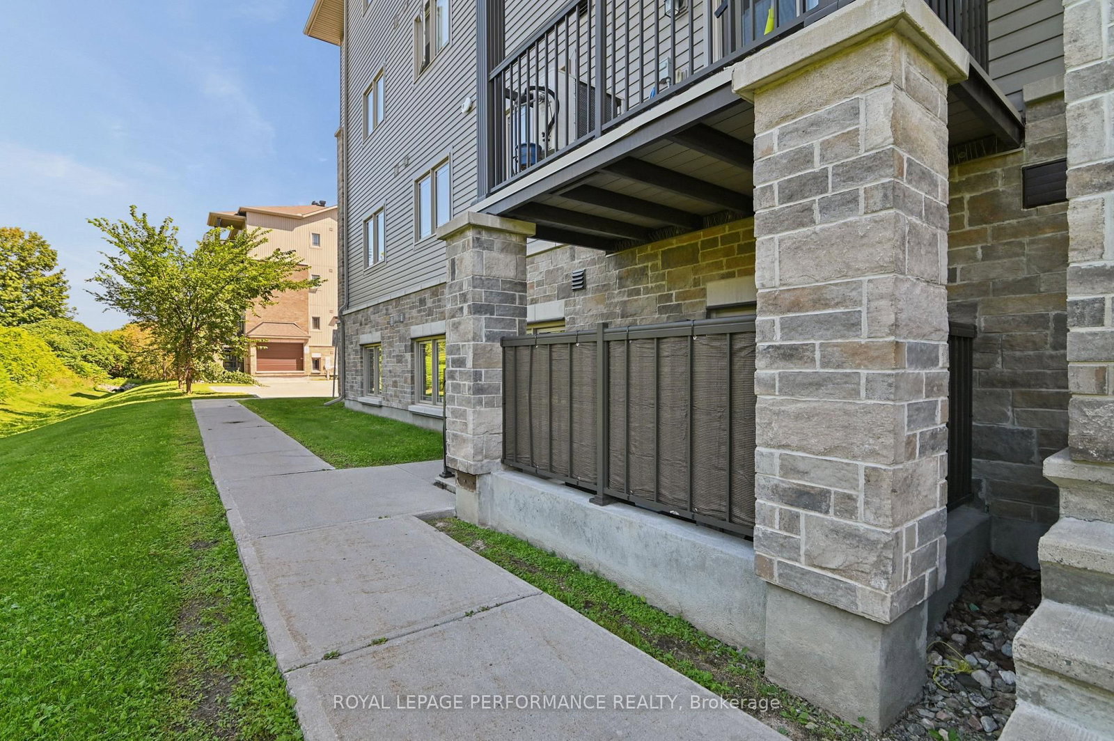 345 Tribeca Private • #2 • Ottawa, ON photo 32