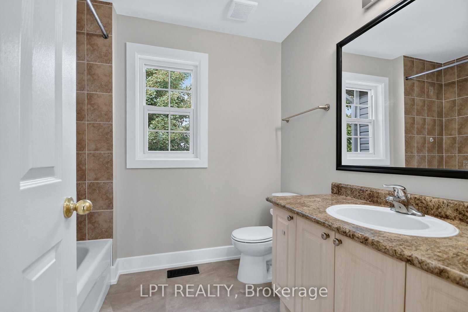 97 Black Bear Way • Stittsville, ON photo 19