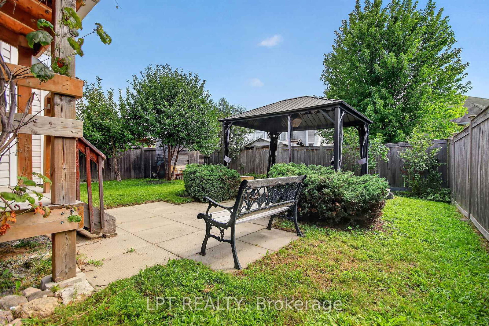 97 Black Bear Way • Stittsville, ON photo 35
