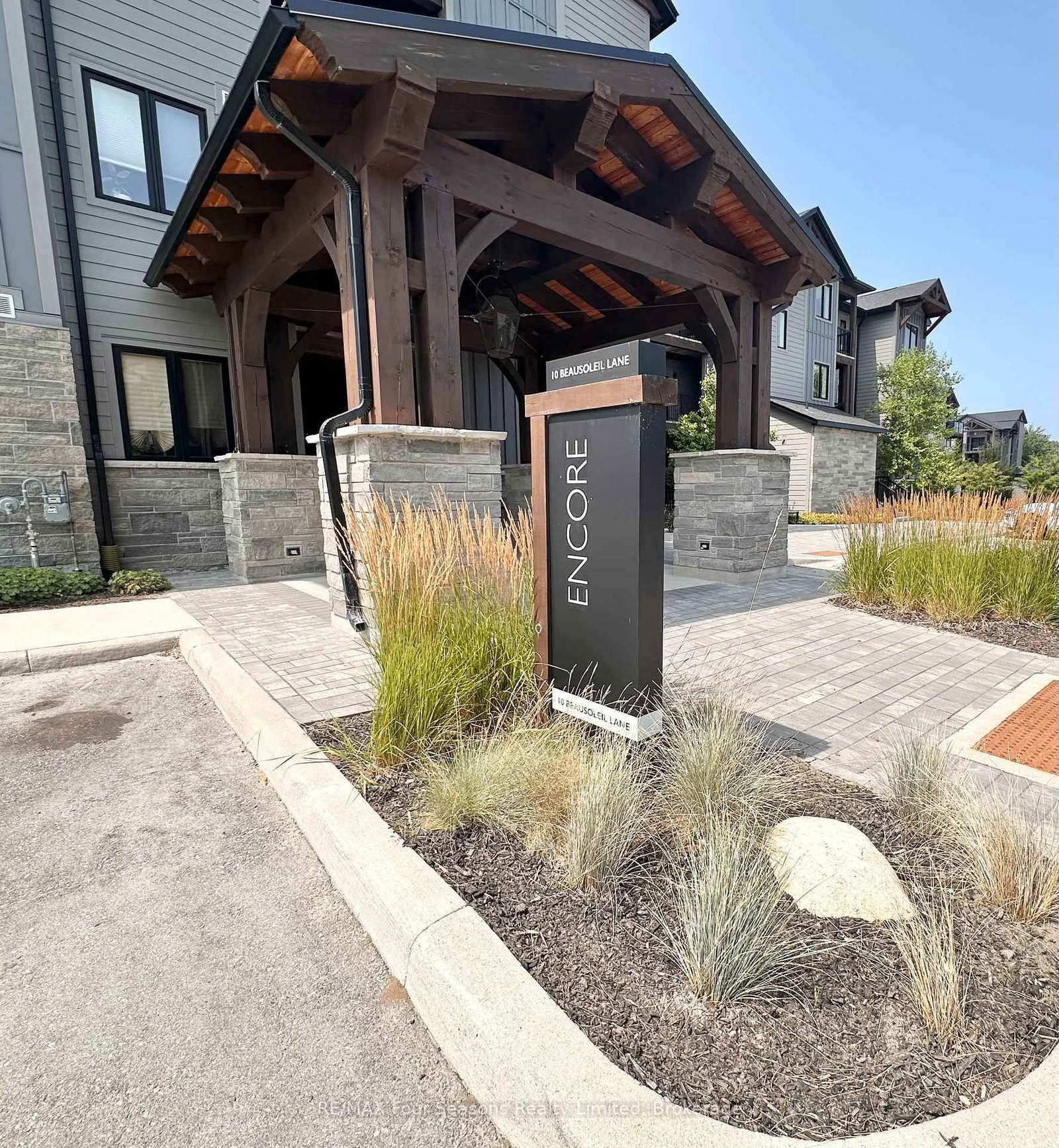 10 Beausoleil Lane • #303 • Blue Mountains, ON photo 2