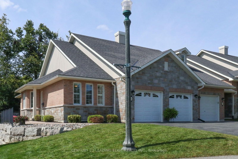 100 - 61 Village Crescent