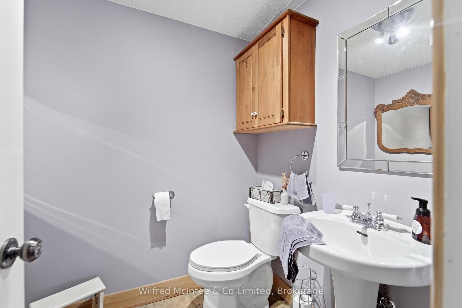 31 Johnstone Boulevard • Brockton, ON photo 20