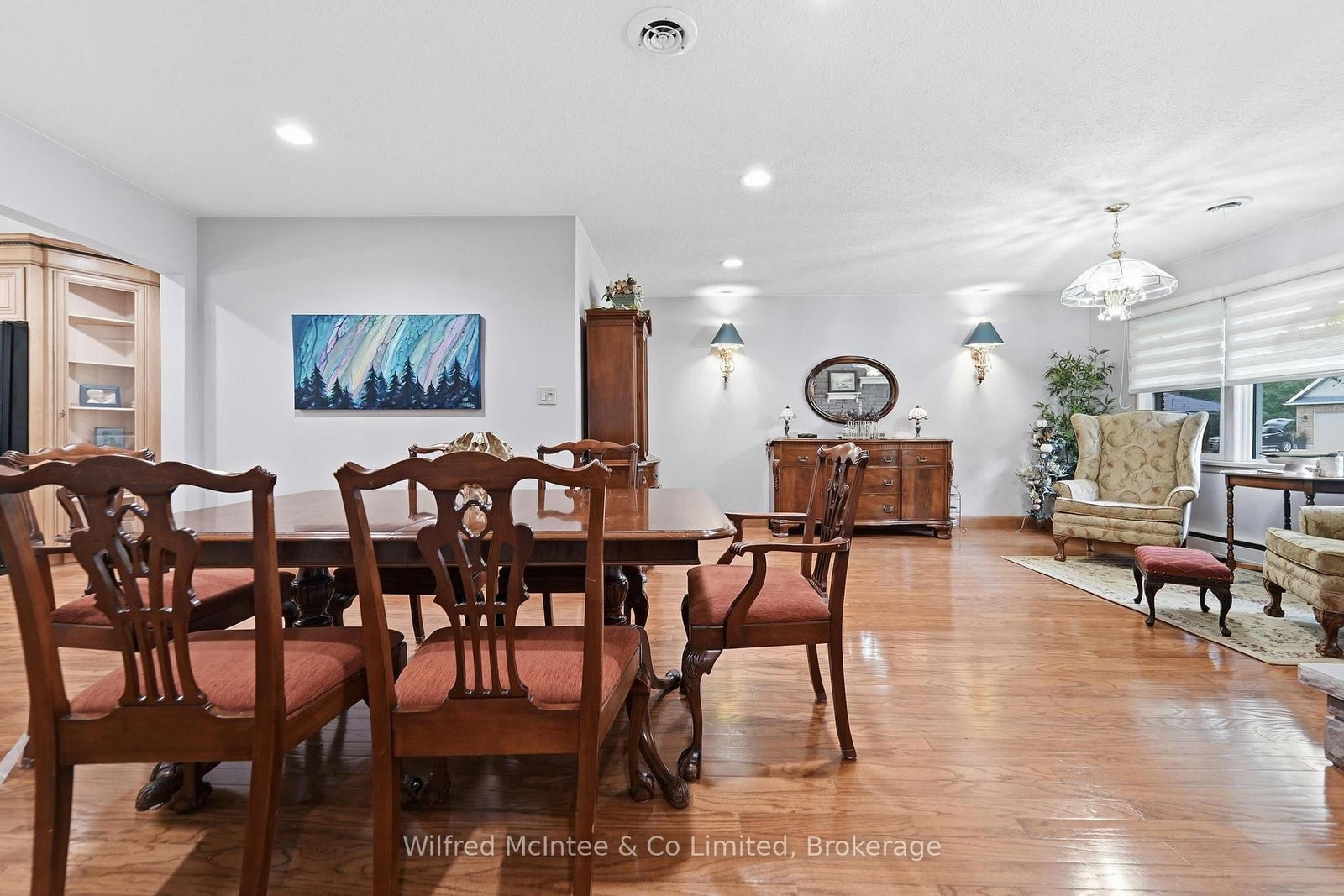 31 Johnstone Boulevard • Brockton, ON photo 44