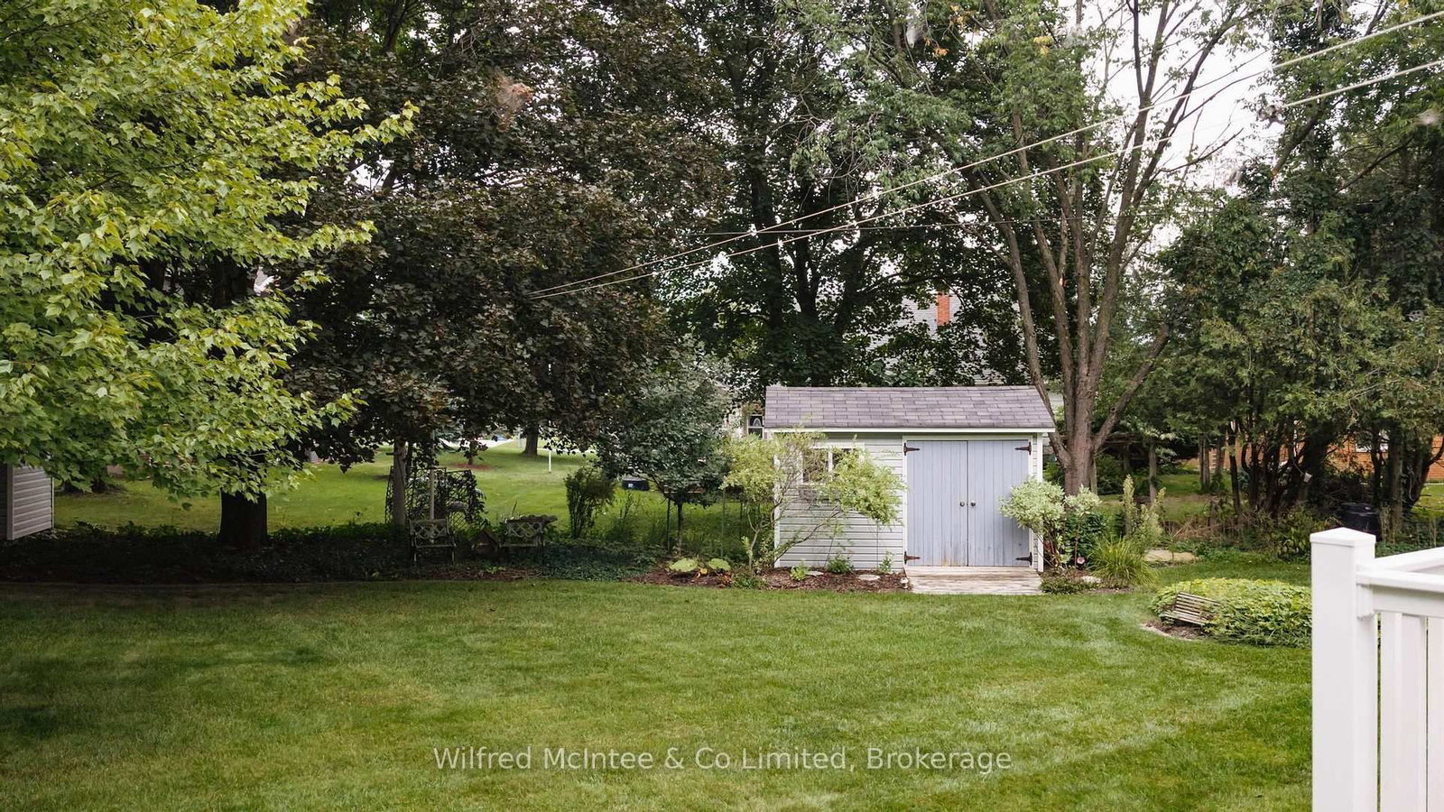 31 Johnstone Boulevard • Brockton, ON photo 8