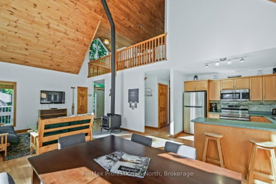 1101 Morrison Lake Road N • Gravenhurst, ON photo 9