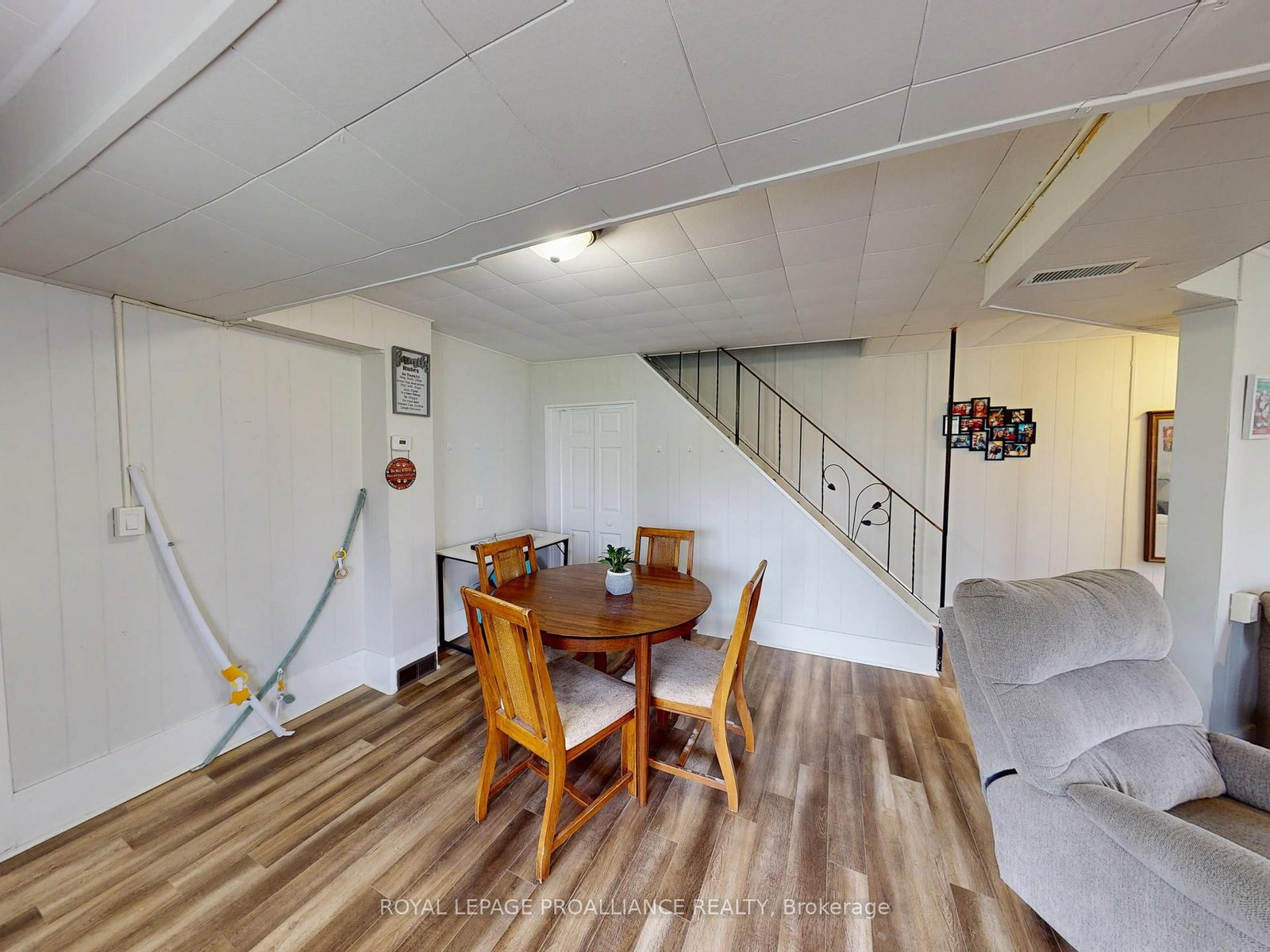 83 College Street • Deseronto, ON photo 6