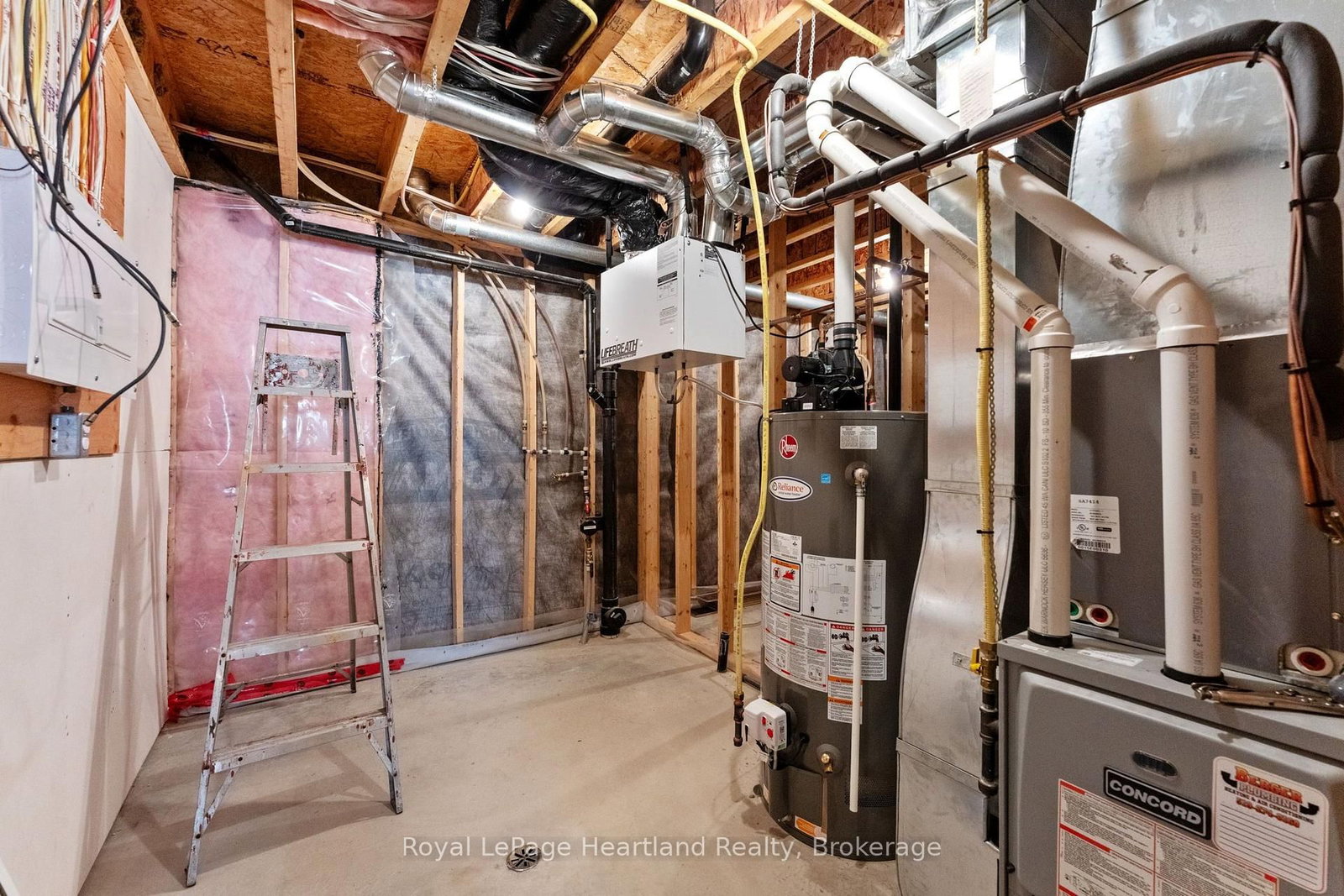 17 Clayton Street • West Perth, ON photo 31