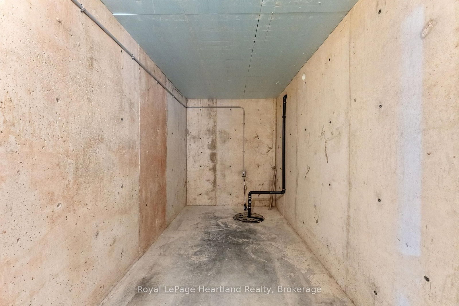 17 Clayton Street • West Perth, ON photo 33