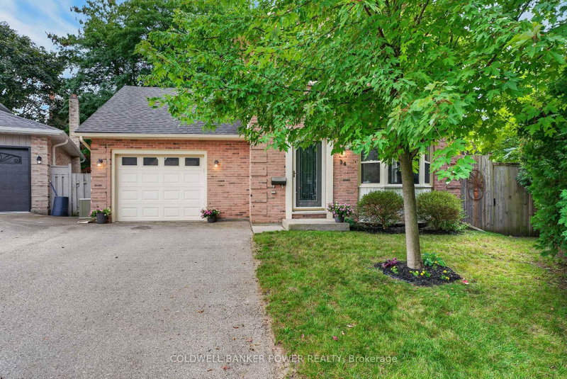 34 Comox Court
