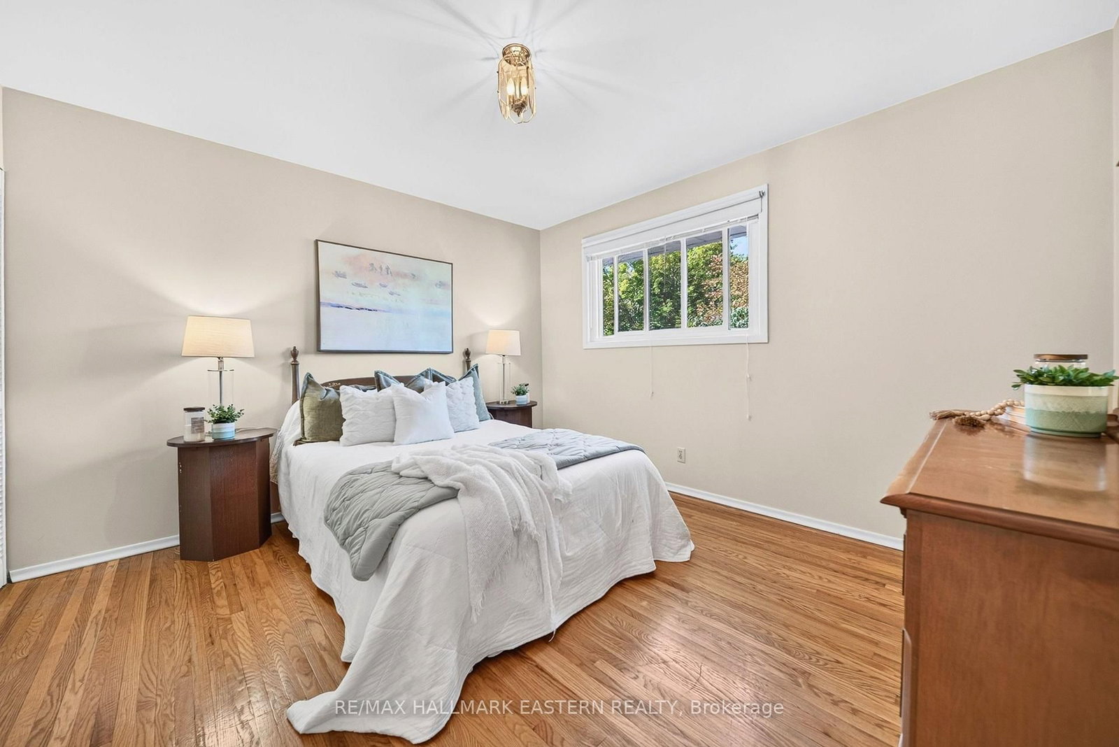 1337 Franklin Drive W • Peterborough, ON photo 7
