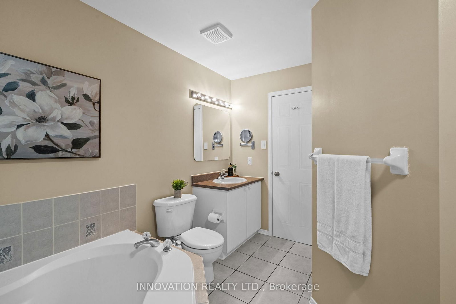 37 Chantilly Gate • Stittsville, ON photo 21