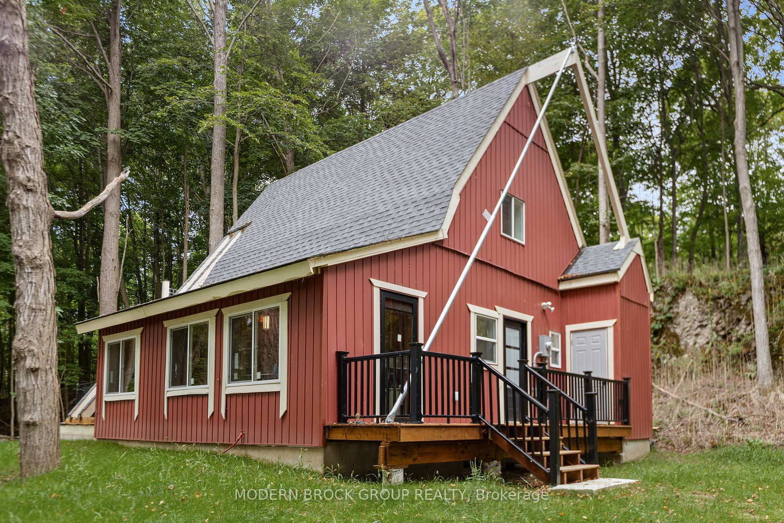 155 Woodvale Road • Leeds and the Thousand Islands, ON photo 39