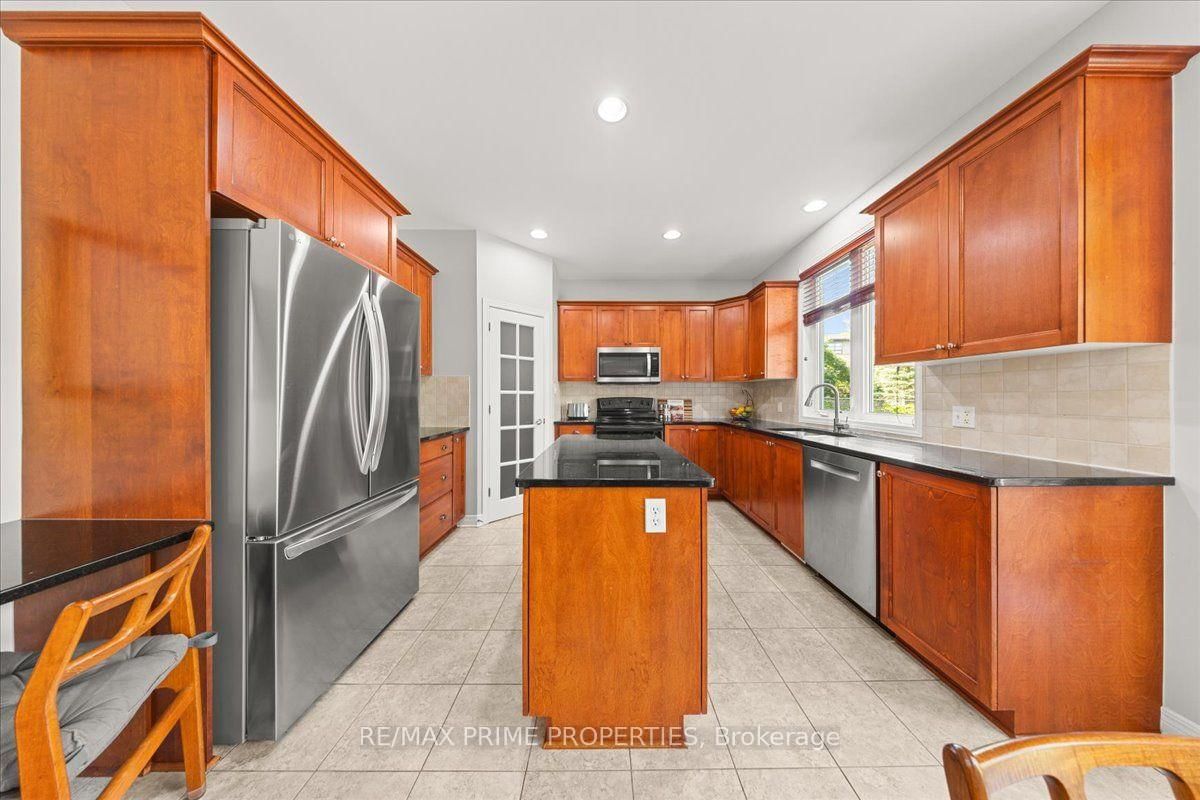 20 Quarry Ridge Drive • Ottawa, ON photo 17
