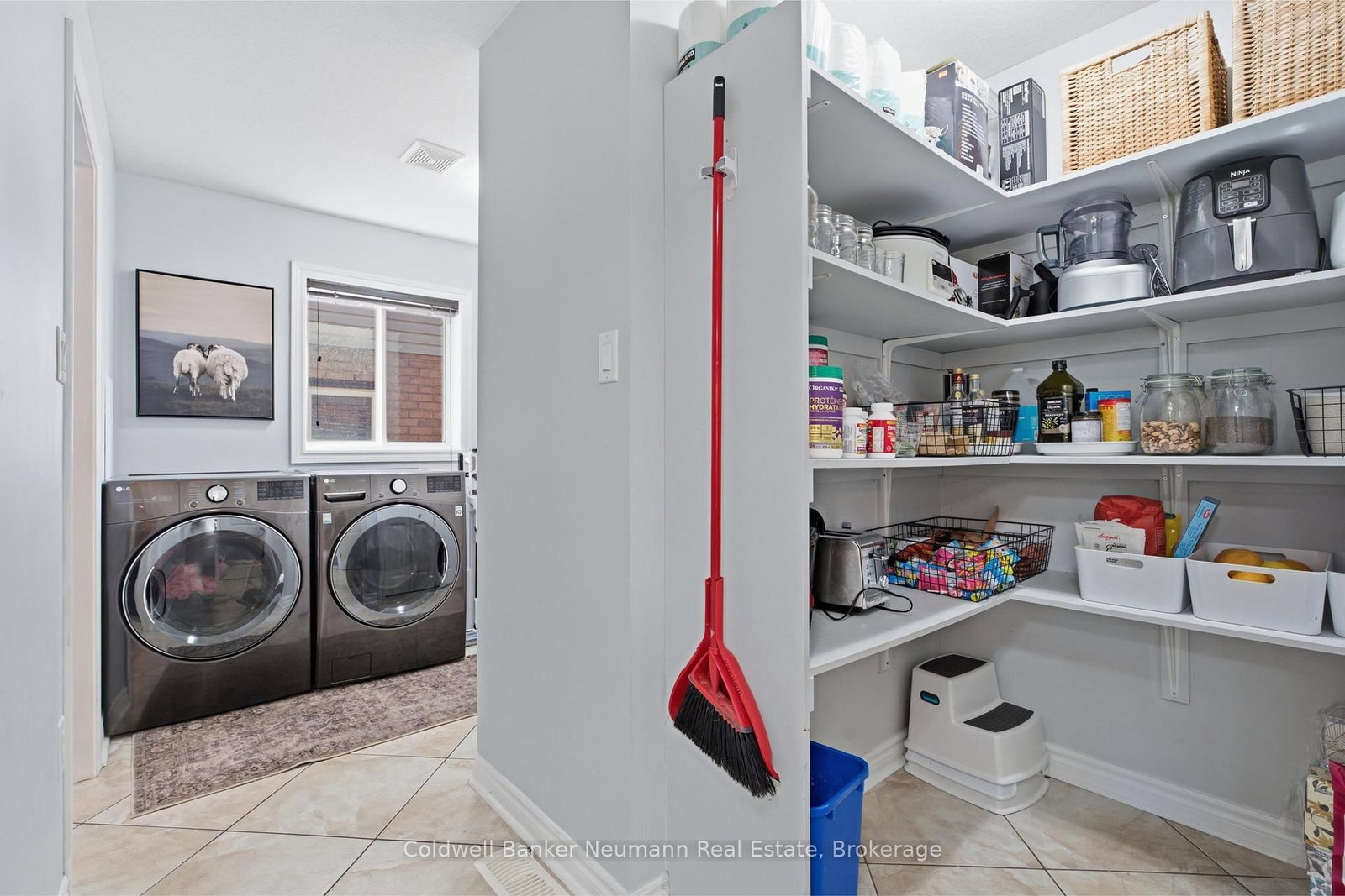 186 Goodwin Drive • Guelph, ON photo 17
