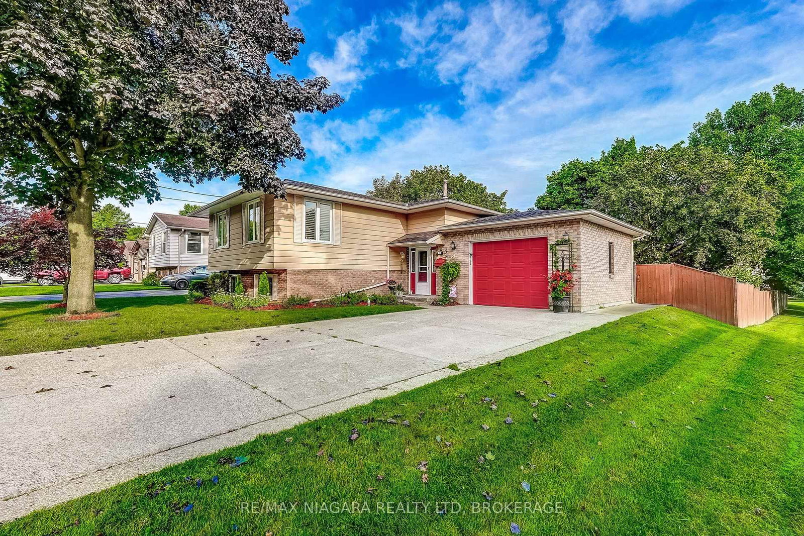 33 Hurricane Road • Pelham, ON photo 4