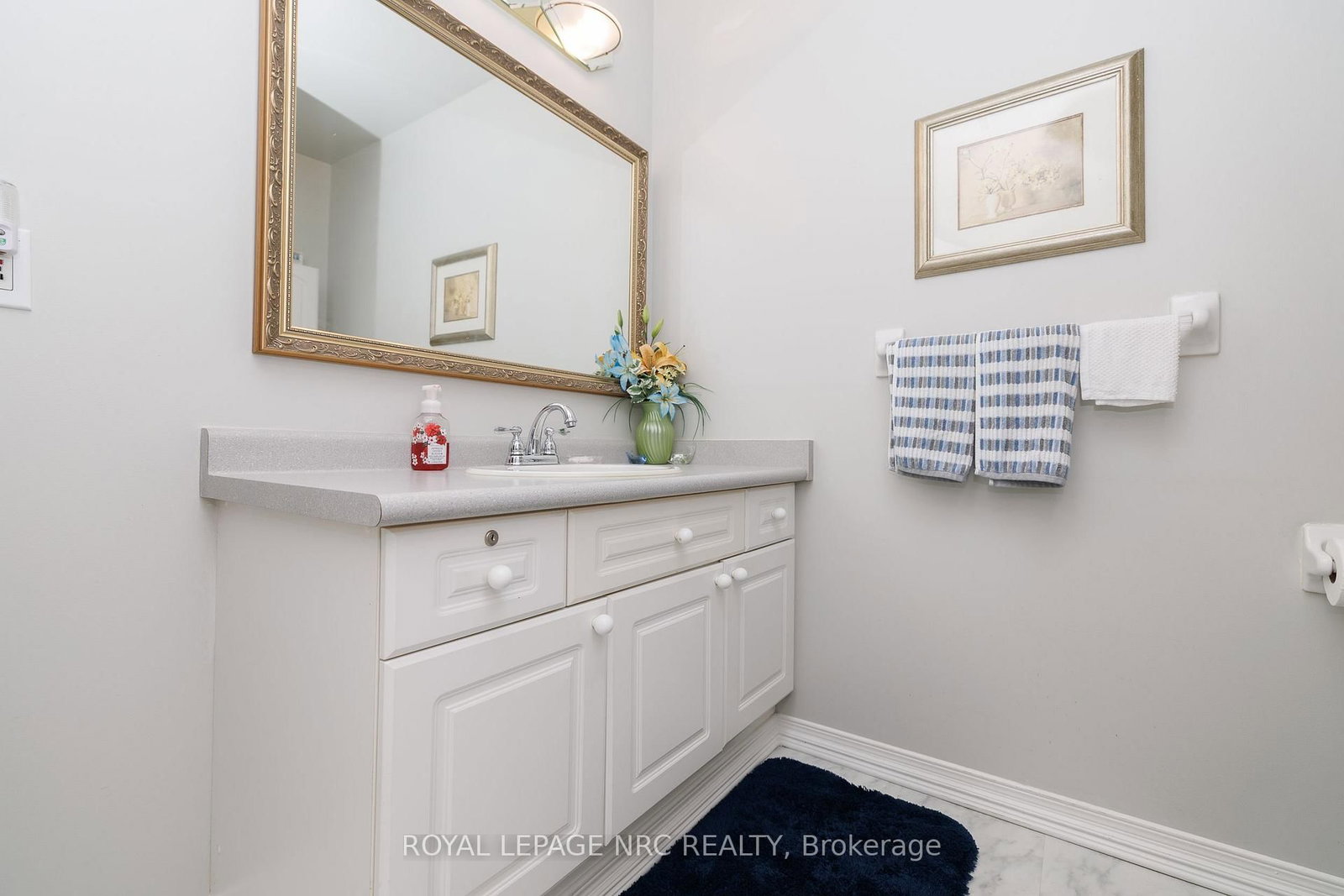 178 BECKETT Crescent • Pelham, ON photo 22