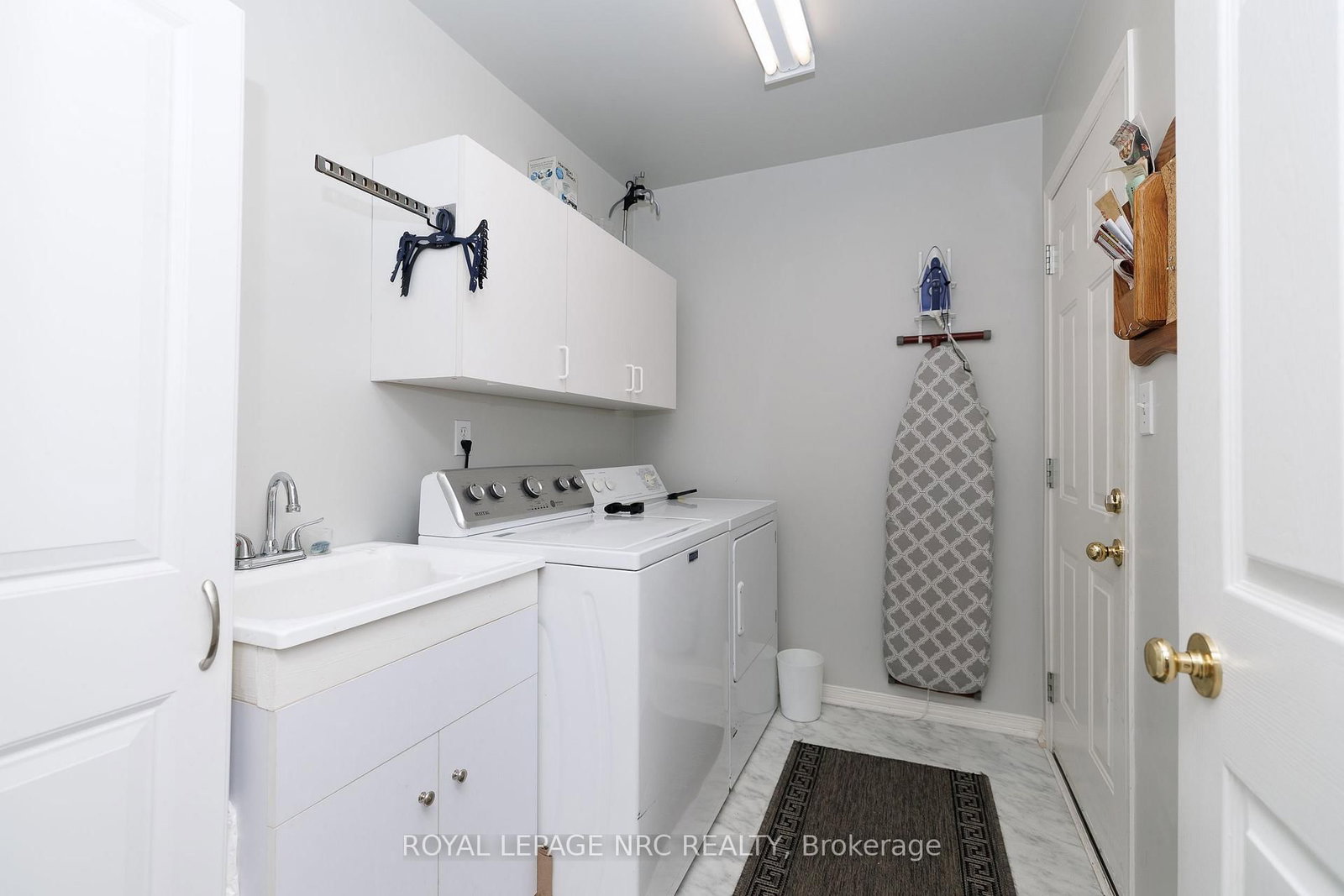 178 BECKETT Crescent • Pelham, ON photo 23