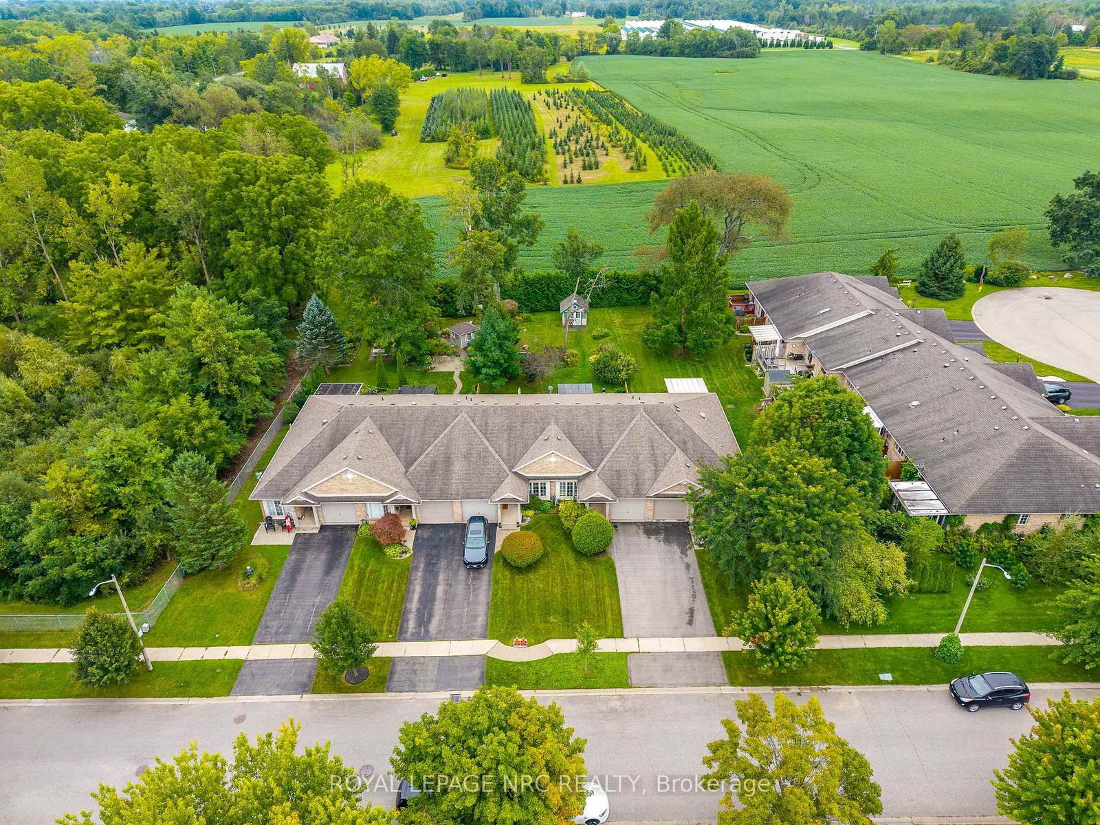 178 BECKETT Crescent • Pelham, ON photo 37