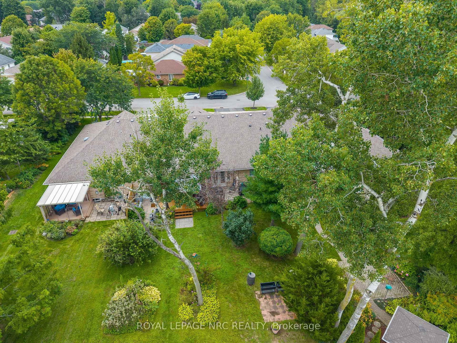 178 BECKETT Crescent • Pelham, ON photo 39