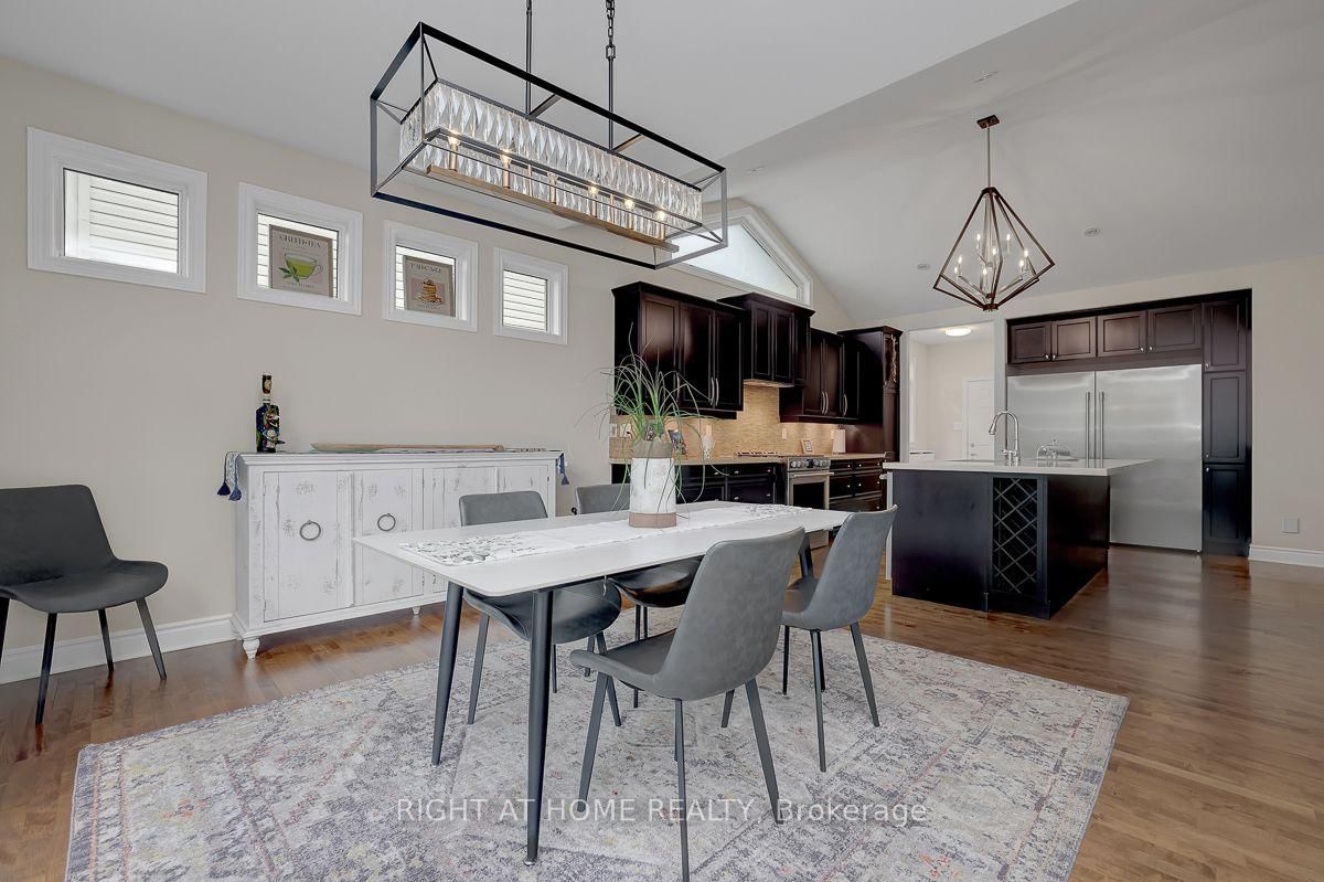 514 Landswood Way • Ottawa, ON photo 11