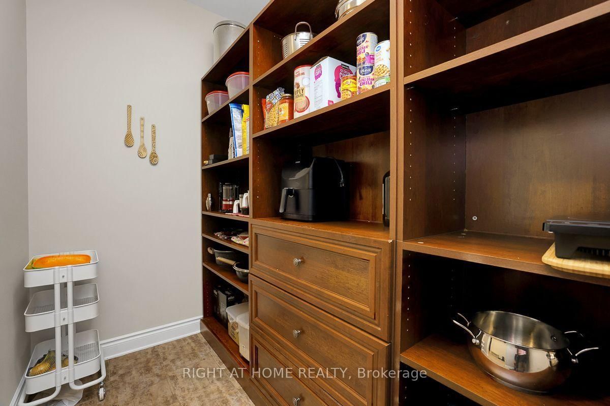 514 Landswood Way • Ottawa, ON photo 18
