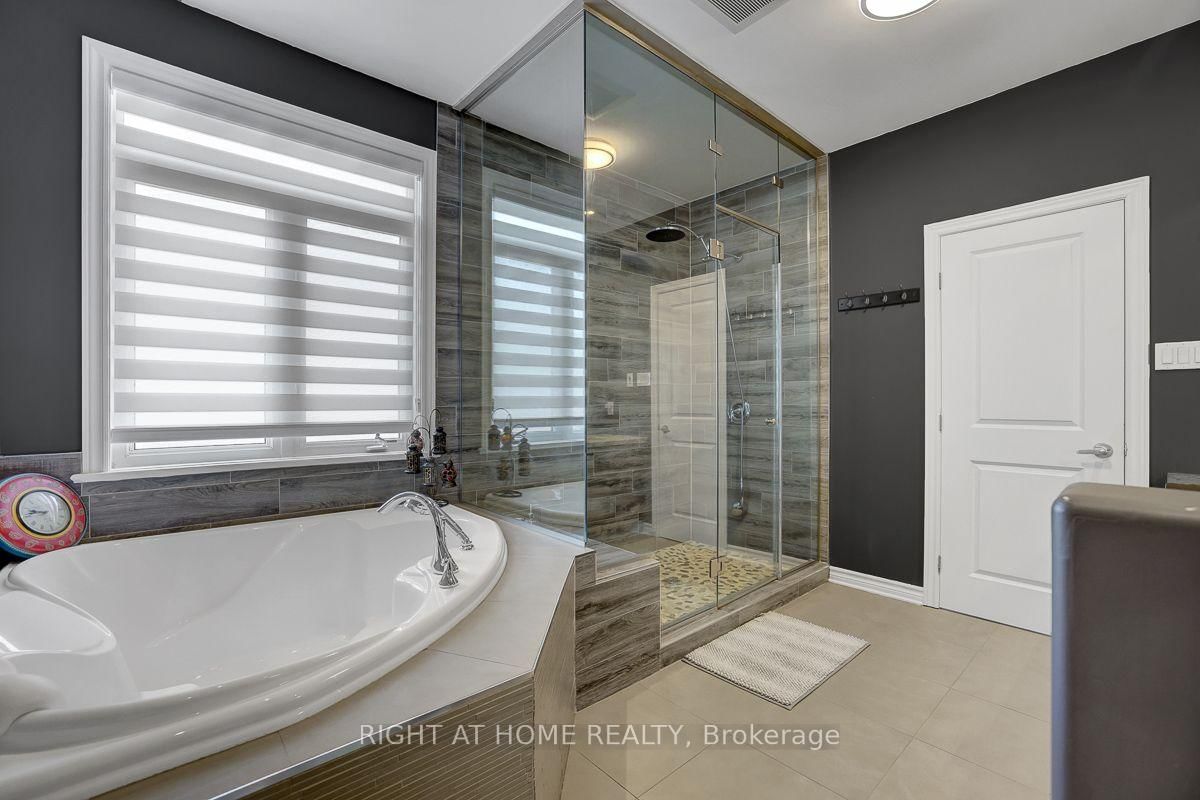 514 Landswood Way • Ottawa, ON photo 23