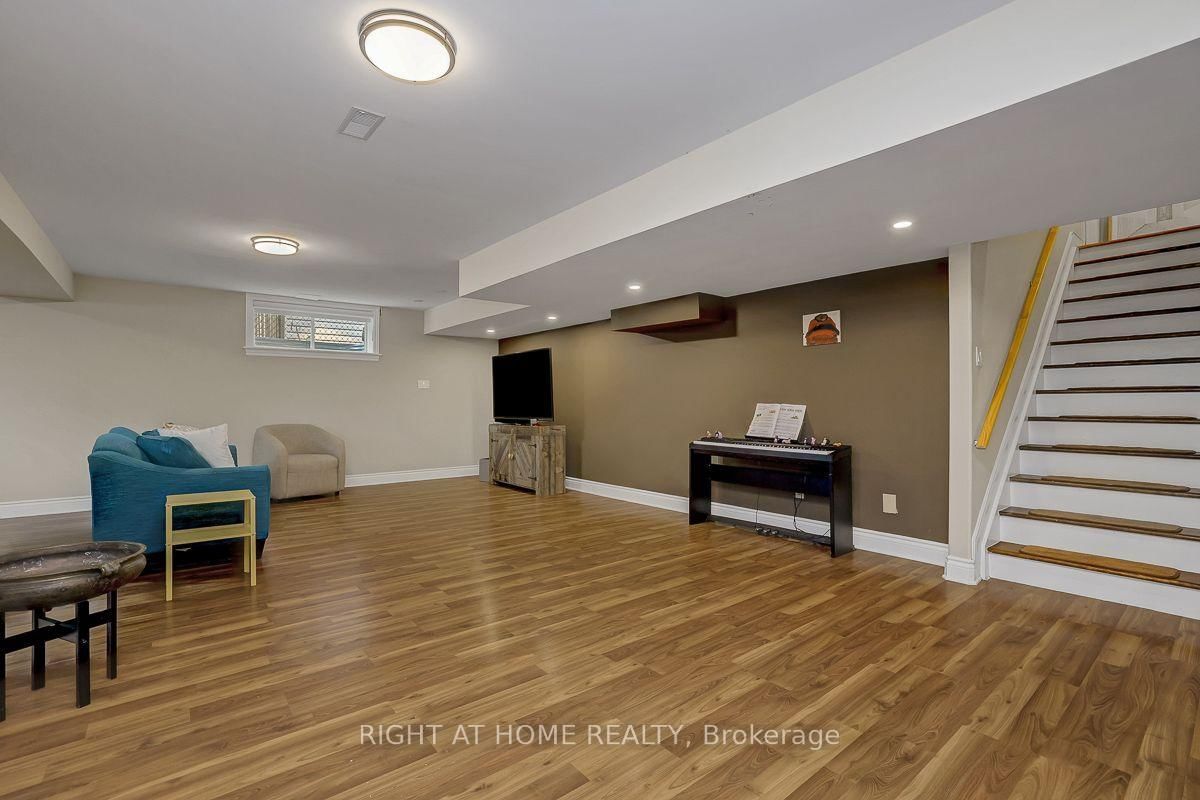 514 Landswood Way • Ottawa, ON photo 27