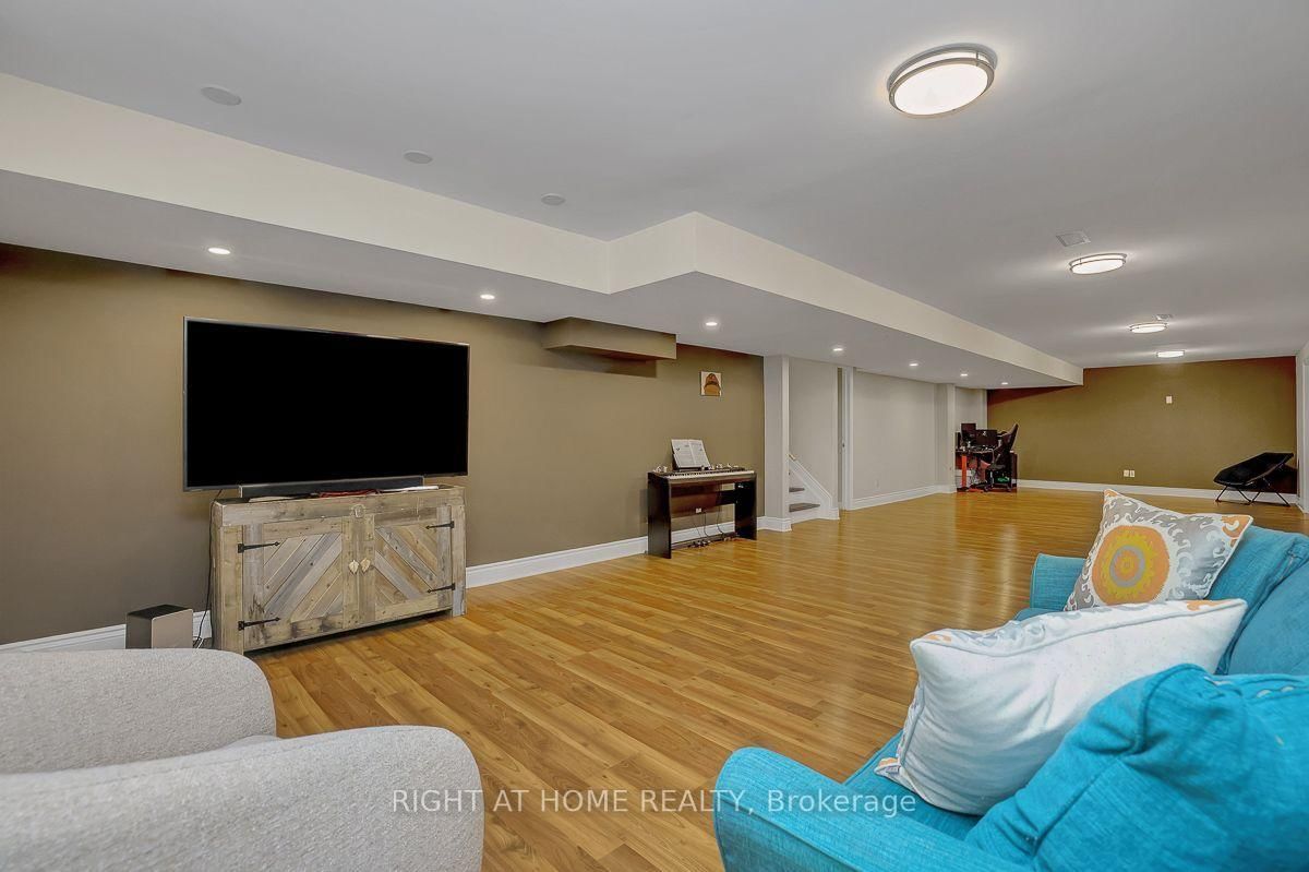 514 Landswood Way • Ottawa, ON photo 30