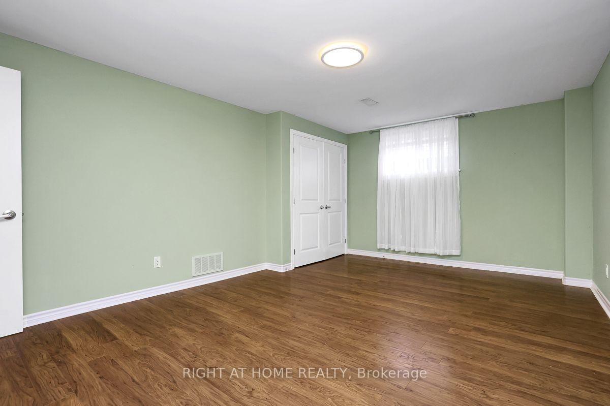 514 Landswood Way • Ottawa, ON photo 33