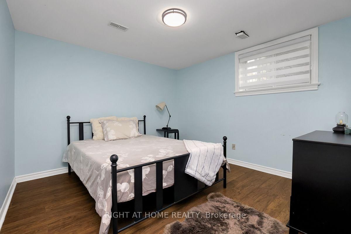 514 Landswood Way • Ottawa, ON photo 34