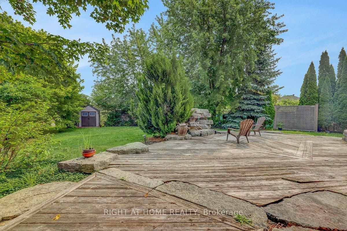 514 Landswood Way • Ottawa, ON photo 43
