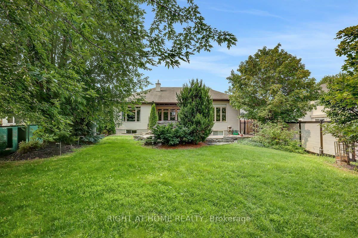 514 Landswood Way • Ottawa, ON photo 46