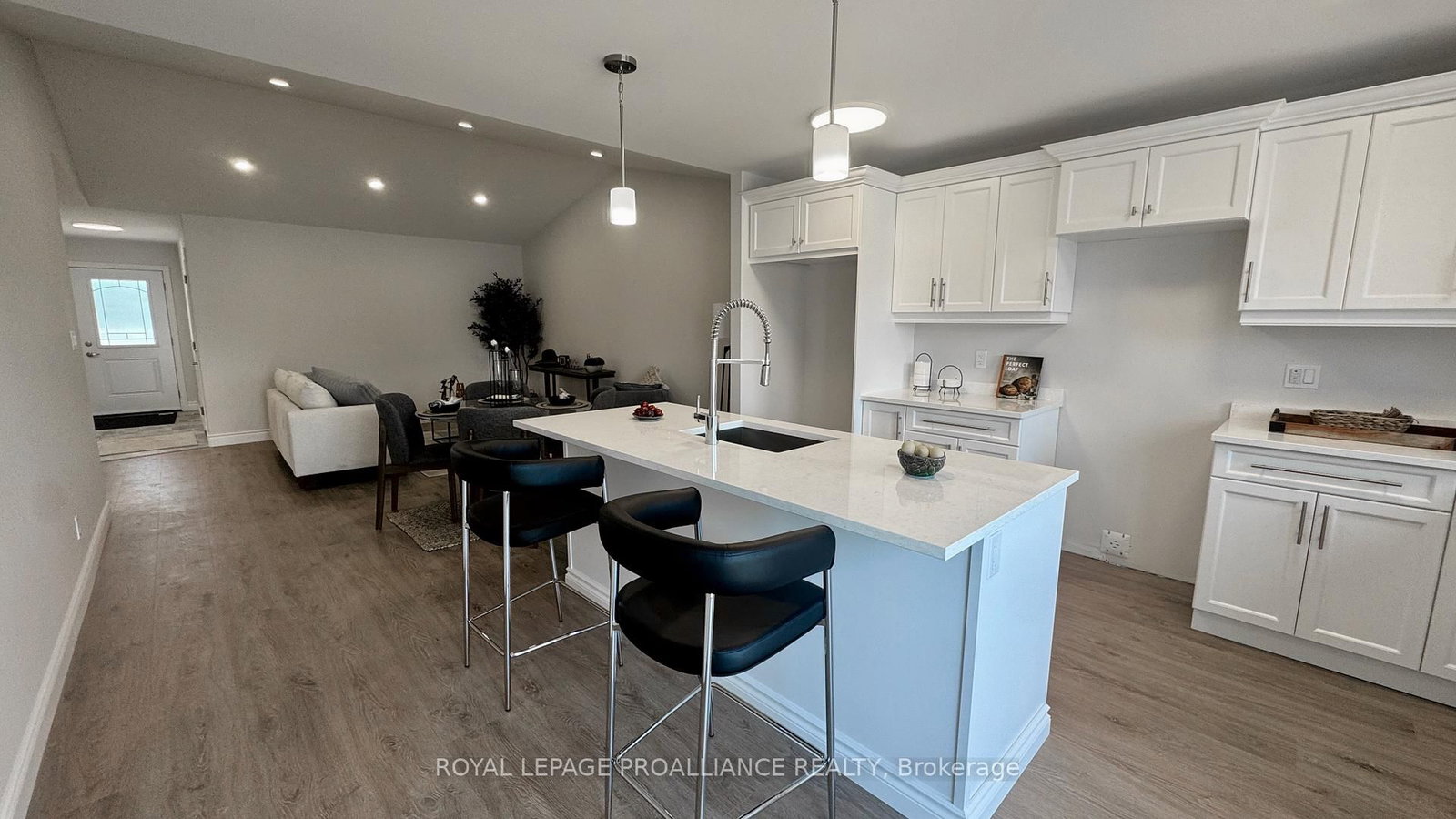 31 Clayton John Avenue • Brighton, ON photo 9