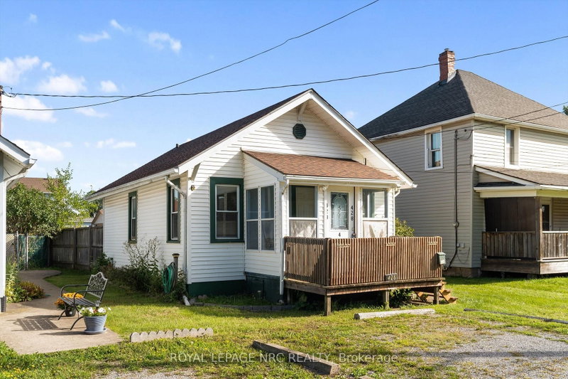 428 Phipps St photo 5