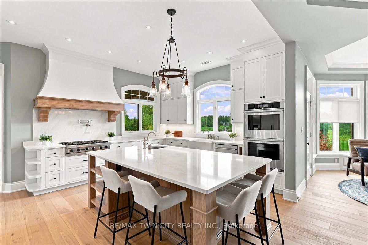 1532 6th Concession Road W • Hamilton, ON photo 26